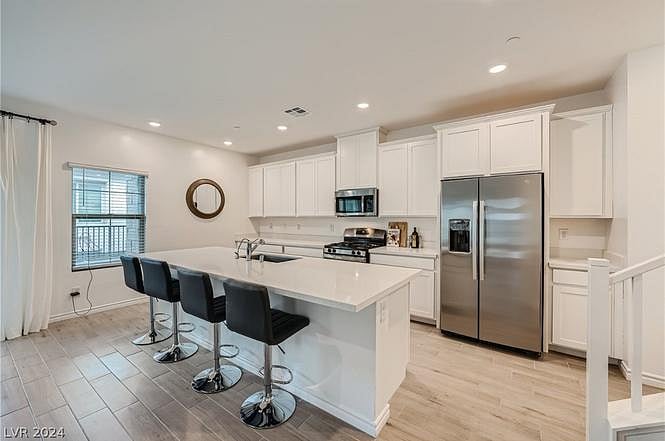 Furnished Finder property 873739_1 photo 9