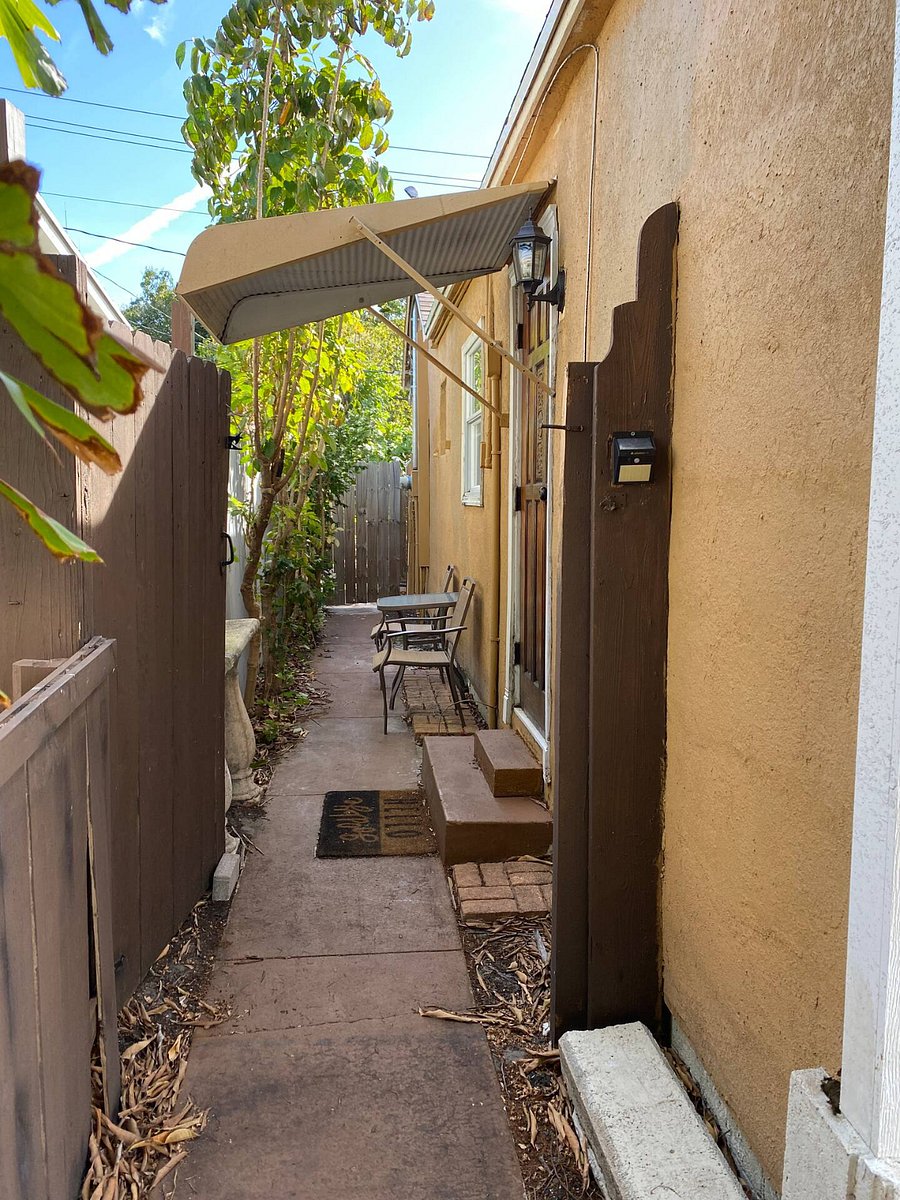 Furnished Finder property 873759_1 photo 12