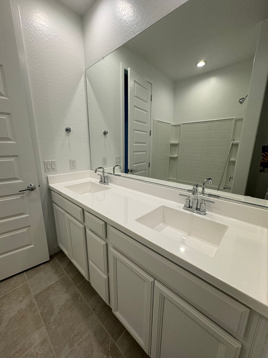 Furnished Finder property 873795_1 photo 3