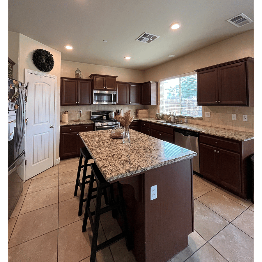 Furnished Finder property 873801_1 photo 4