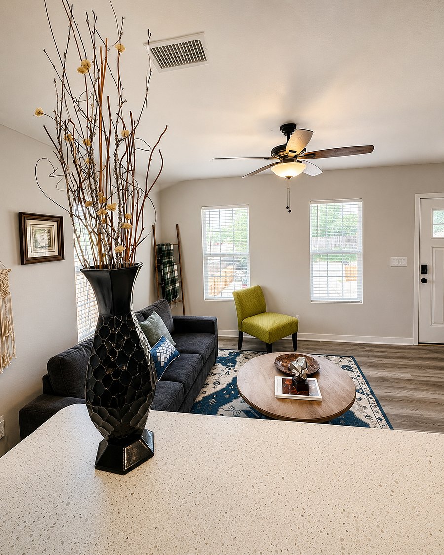 Furnished Finder property 873818_1 photo 7
