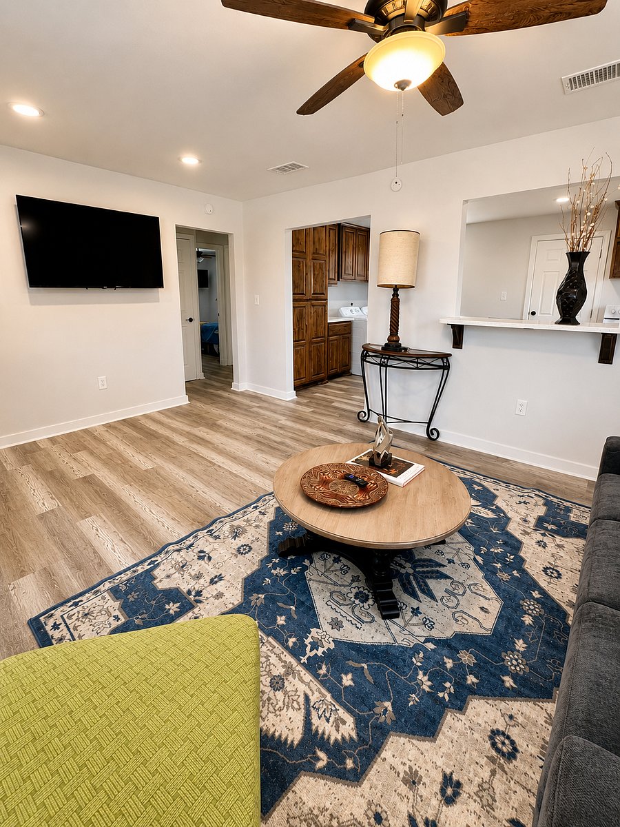 Furnished Finder property 873818_1 photo 8
