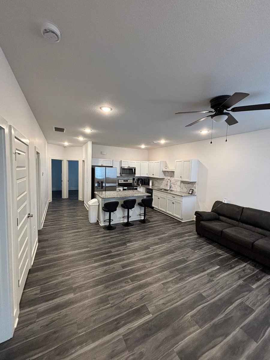 Furnished Finder property 873828_1 photo 11