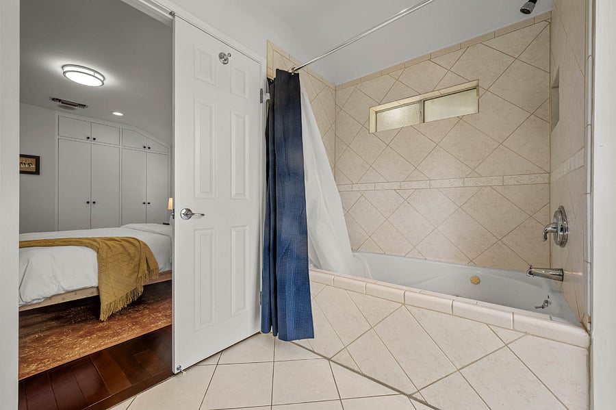 Furnished Finder property 873841_1 photo 30