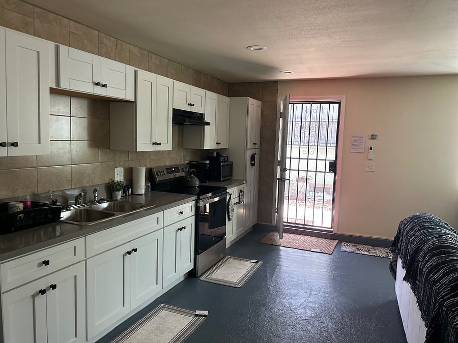 Furnished Finder property 873853_1 photo 3
