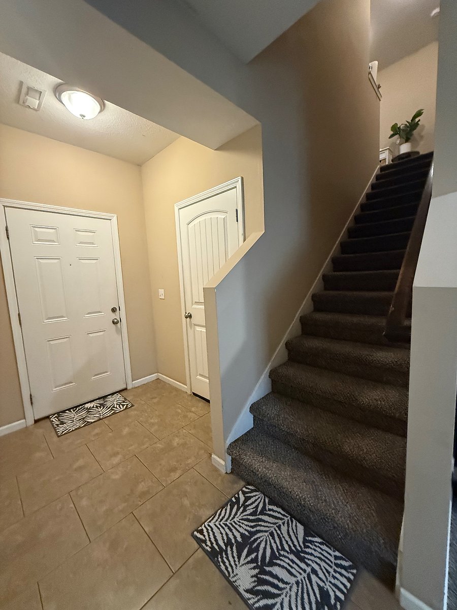 Furnished Finder property 873903_1 photo 8