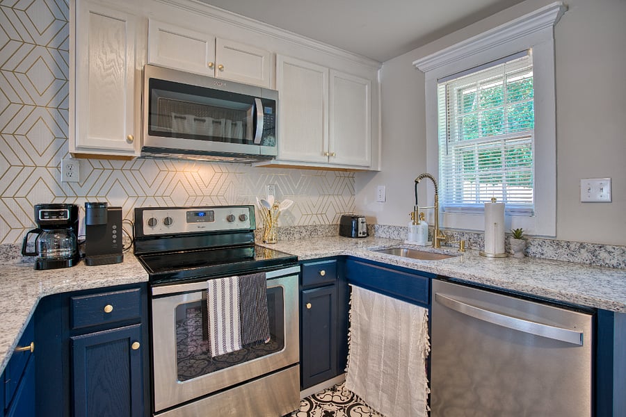 Furnished Finder property 873962_1 photo 17