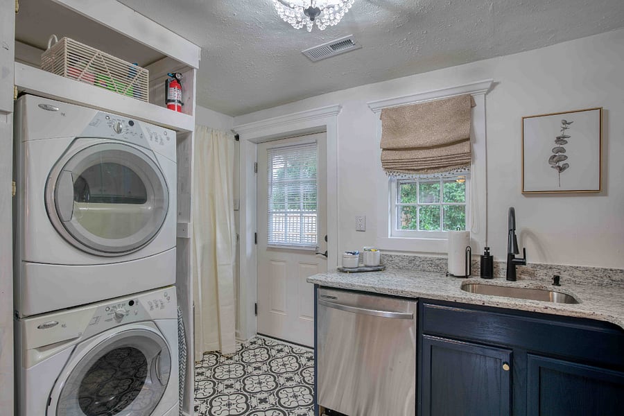 Furnished Finder property 873962_2 photo 6