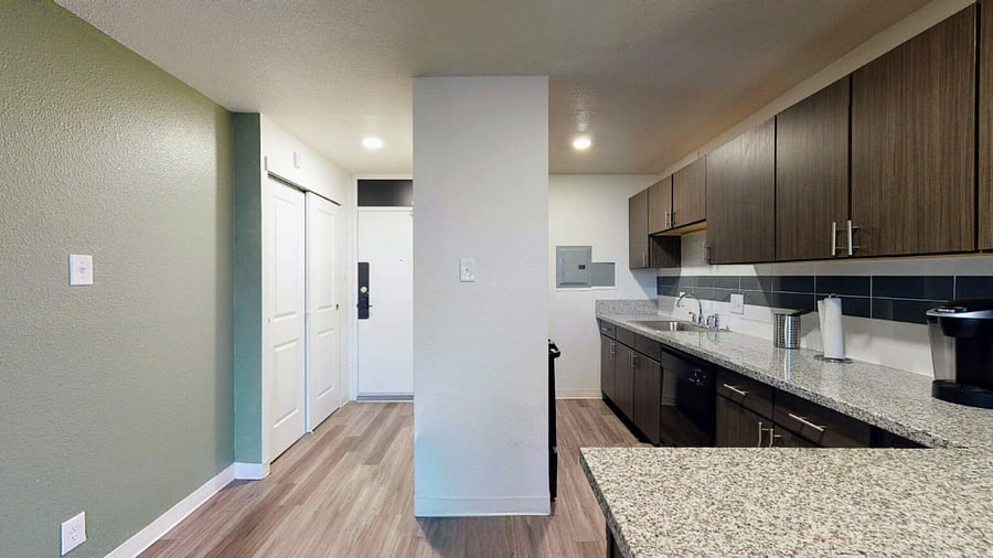 Furnished Finder property 873971_1 photo 8