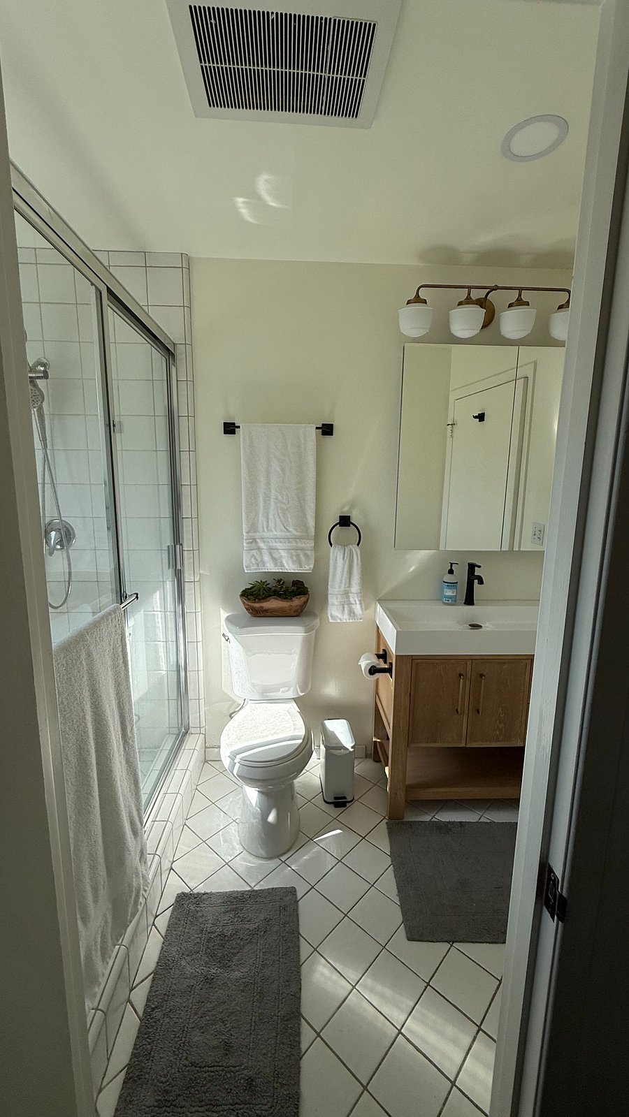 Updated bathroom with large vanity