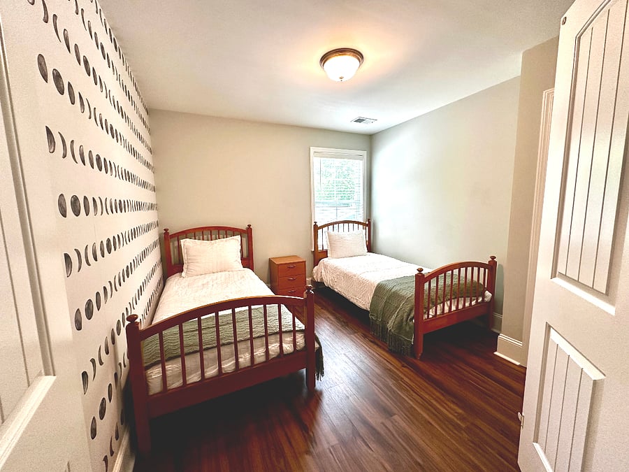 Furnished Finder property 874001_1 photo 16