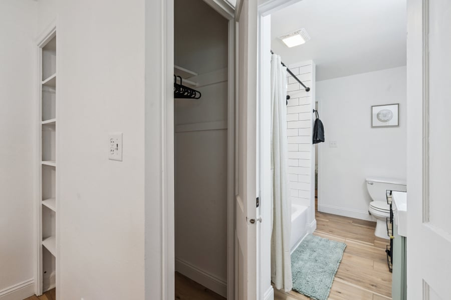 Furnished Finder property 874020_1 photo 13