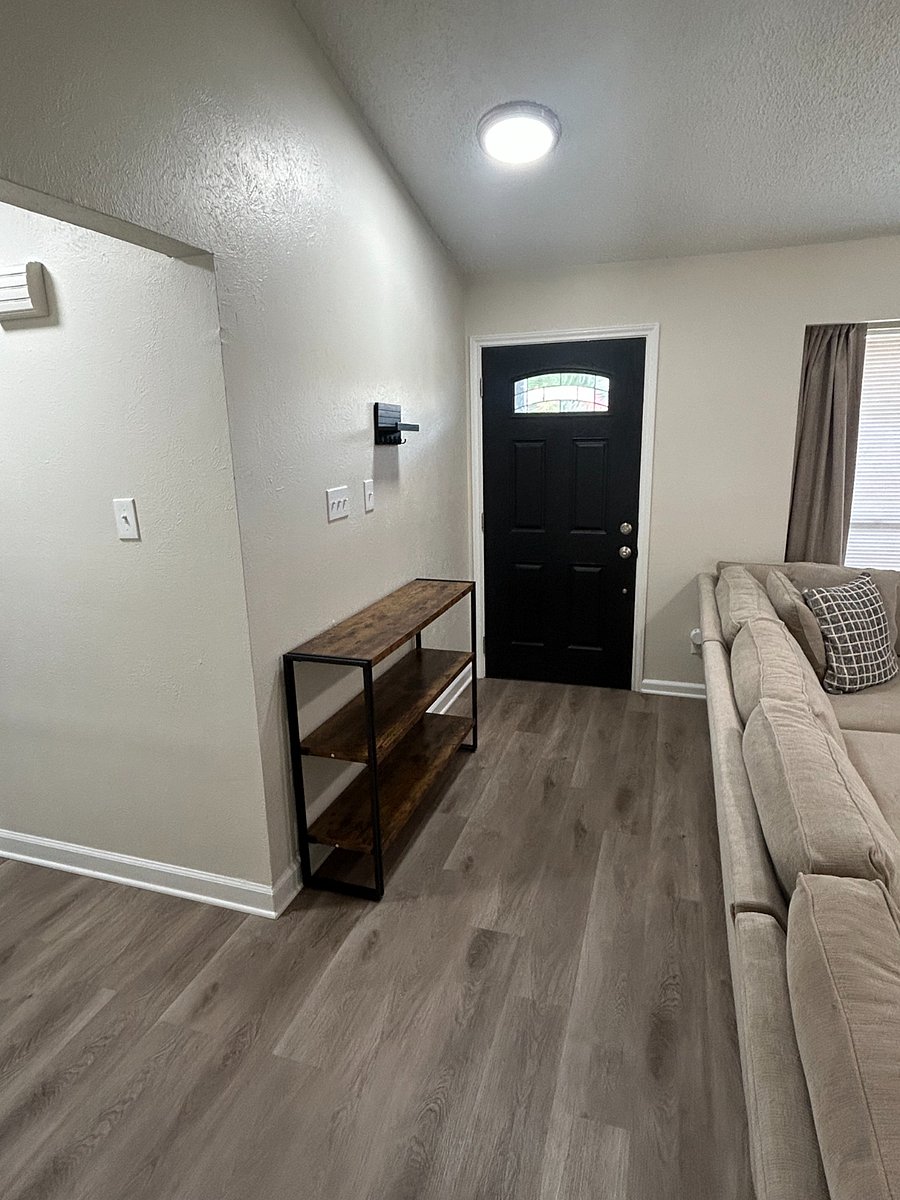 Furnished Finder property 874030_1 photo 12