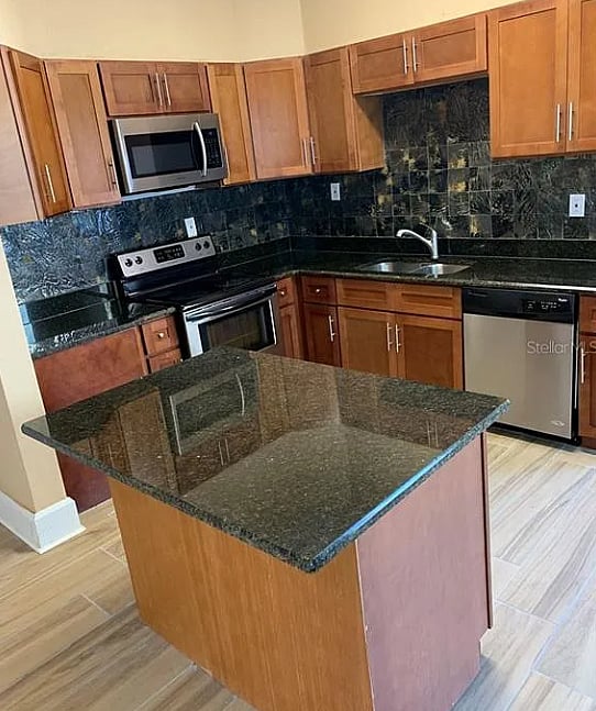 Furnished Finder property 874038_1 photo 3