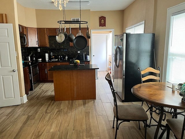 Furnished Finder property 874038_1 photo 4