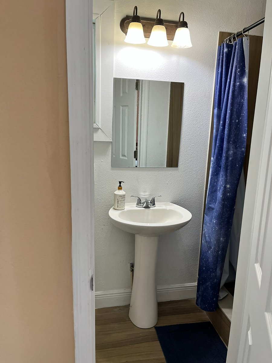Furnished Finder property 874038_1 photo 13