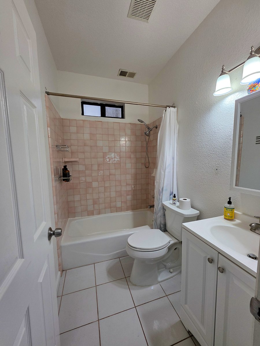 Furnished Finder property 874059_1 photo 3