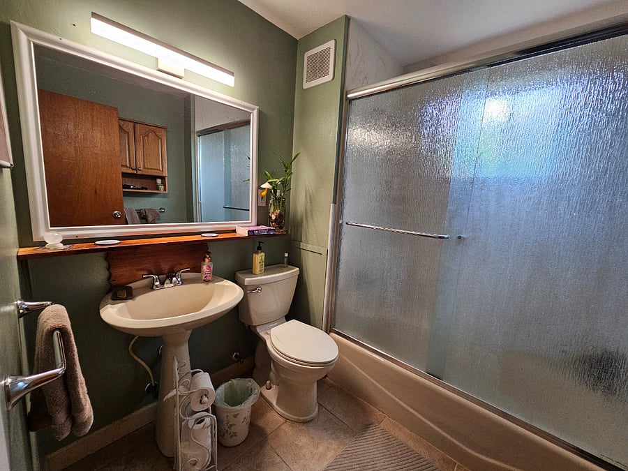 Ground floor bathroom