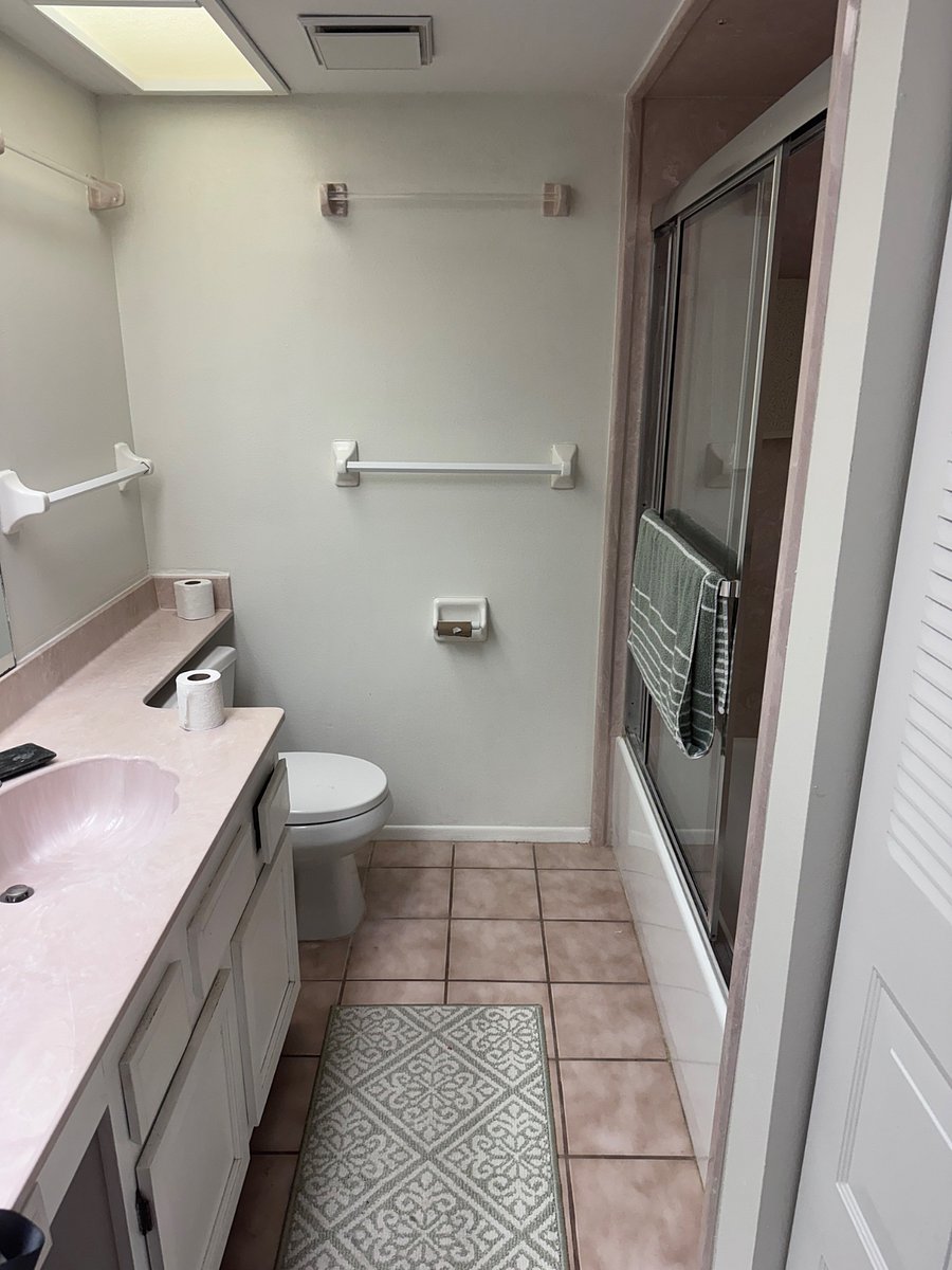 Furnished Finder property 874115_1 photo 15