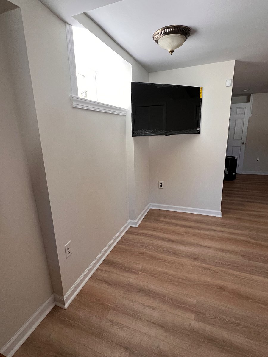 Fixed basement with new Smart TV