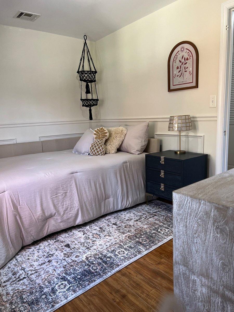 Furnished Finder property 874117_1 photo 32