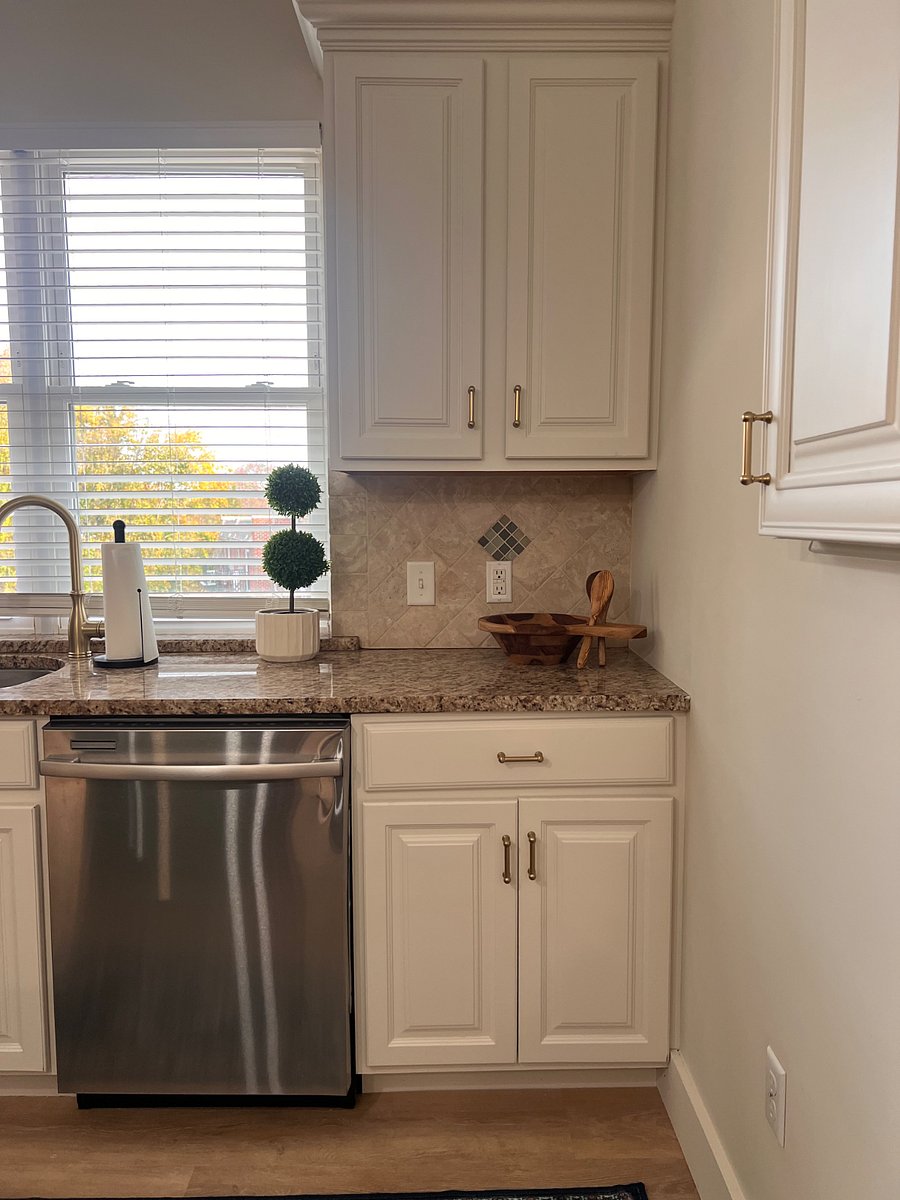 Furnished Finder property 874117_1 photo 14