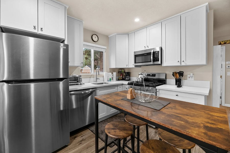 Furnished Finder property 874141_1 photo 4