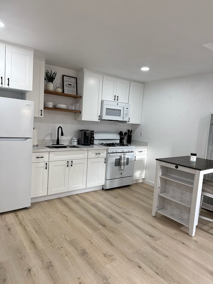 Furnished Finder property 874159_1 photo 5