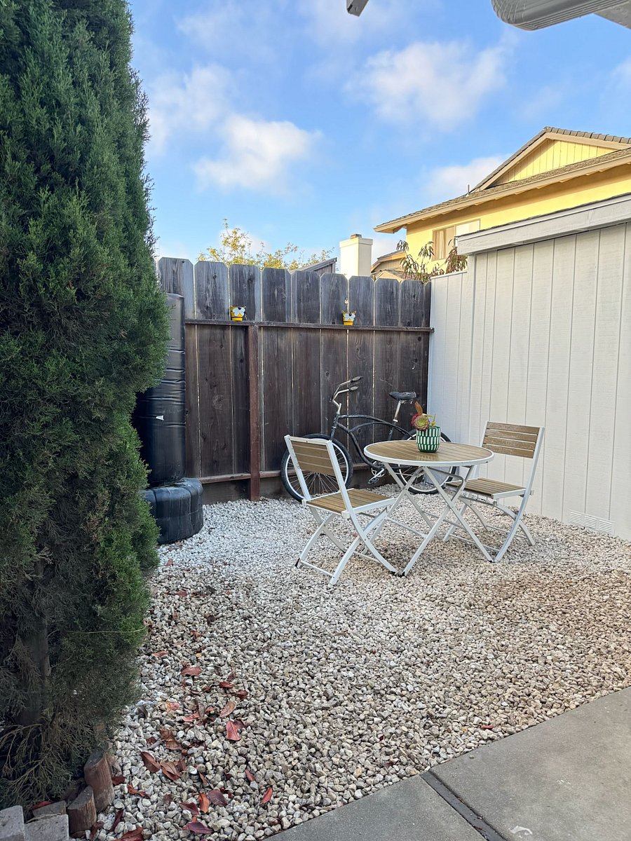 Furnished Finder property 874159_1 photo 22