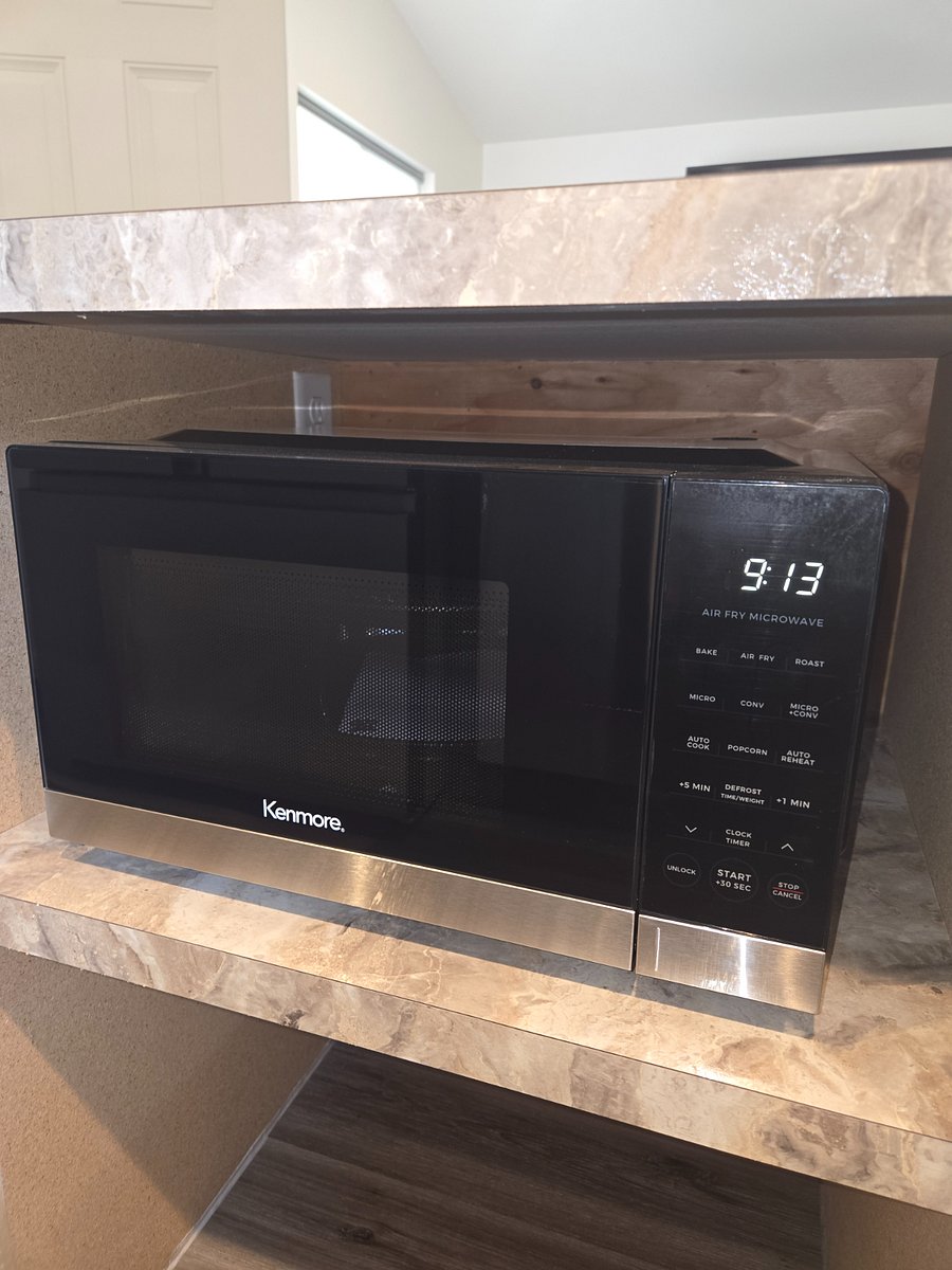 MICROWAVE AIRFRYER
