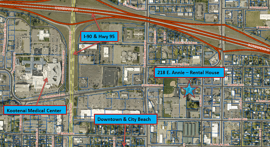 GREAT LOCATION ONLY MINUTES TO DOWNTOWN, LAKE, FREEWAYS OR HOSPITAL