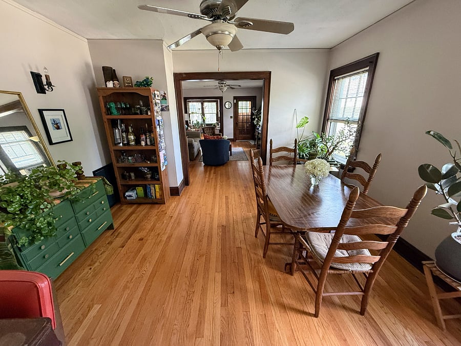 Shared dining room space