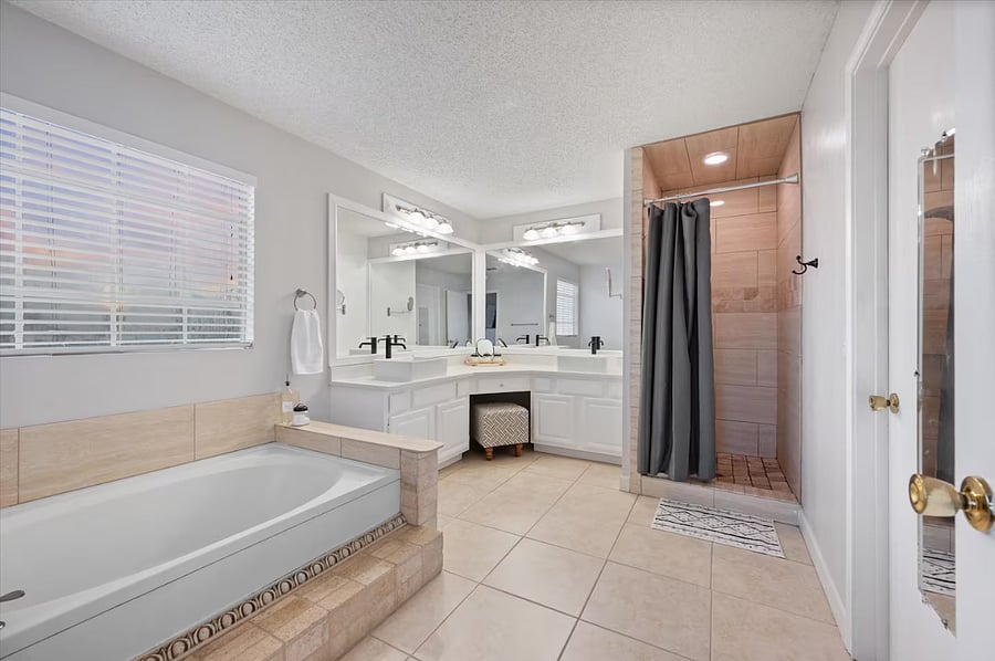 Furnished Finder property 874188_1 photo 3