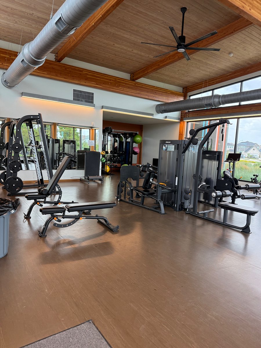 Community gym