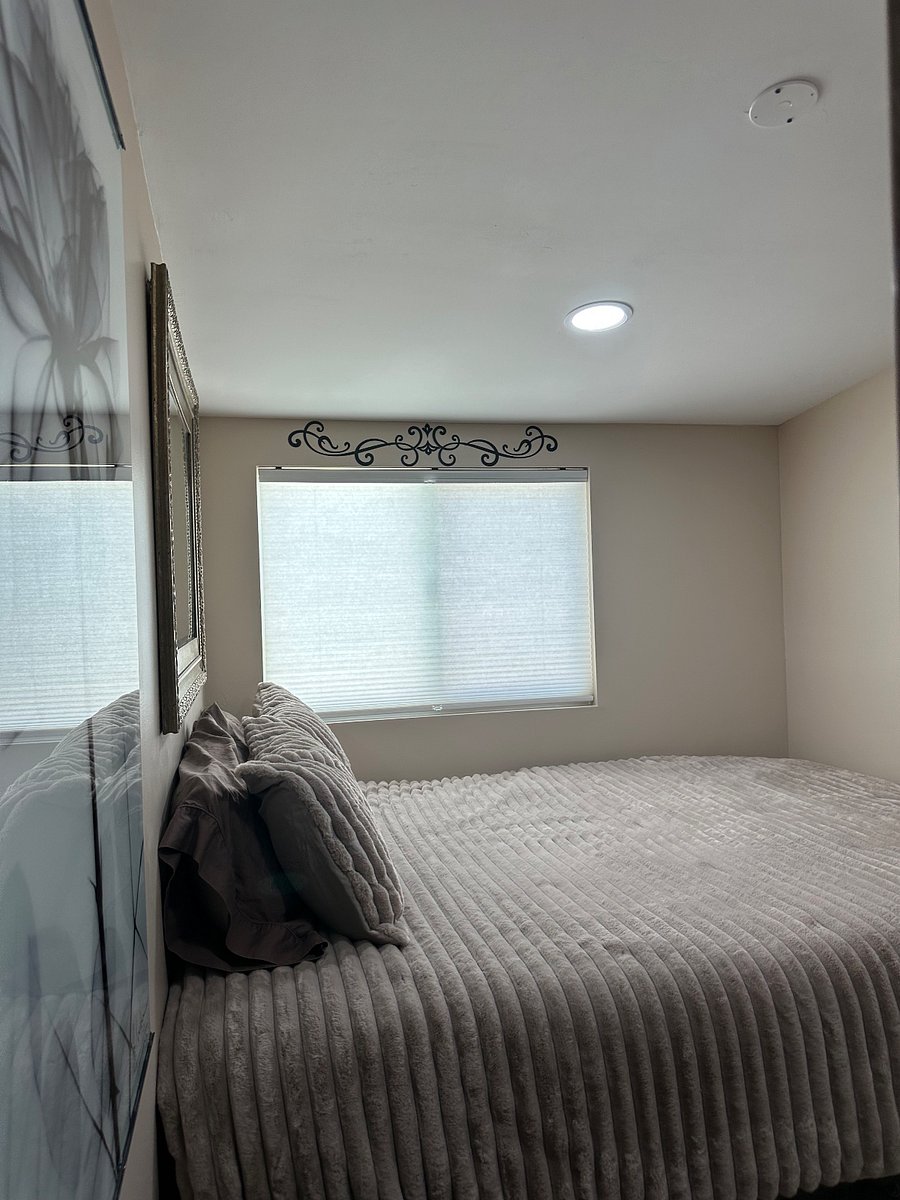 Furnished Finder property 874203_1 photo 17