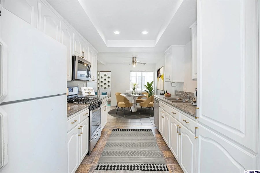 Furnished Finder property 874213_1 photo 9