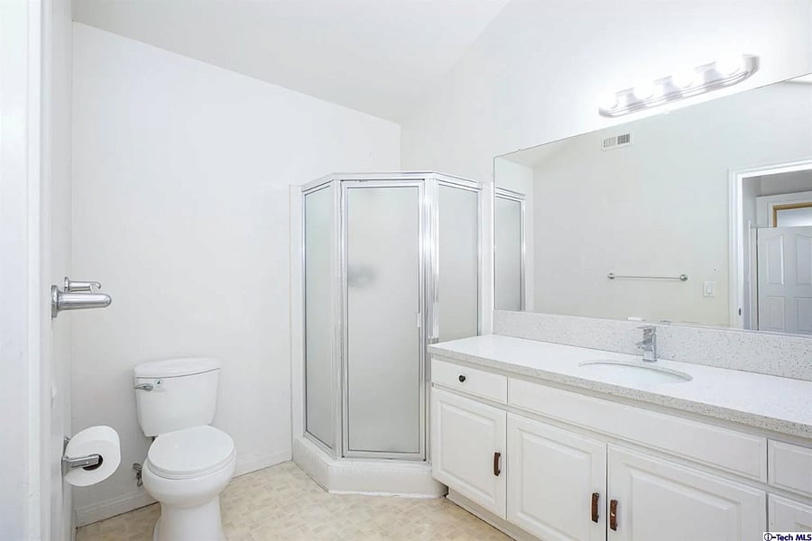 Furnished Finder property 874213_1 photo 18