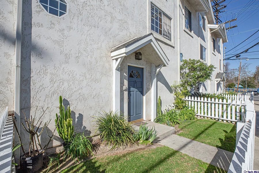 Furnished Finder property 874213_1 photo 1