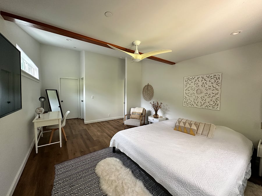 King size master bedroom.