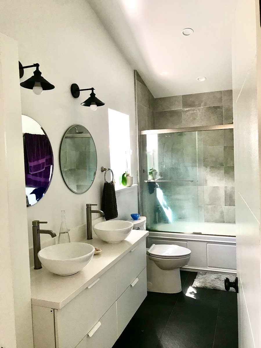 Master bathroom
