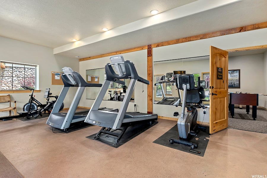 Fitness Room | Treadmills | Weights