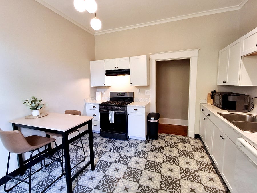 Furnished Finder property 874284_2 photo 6