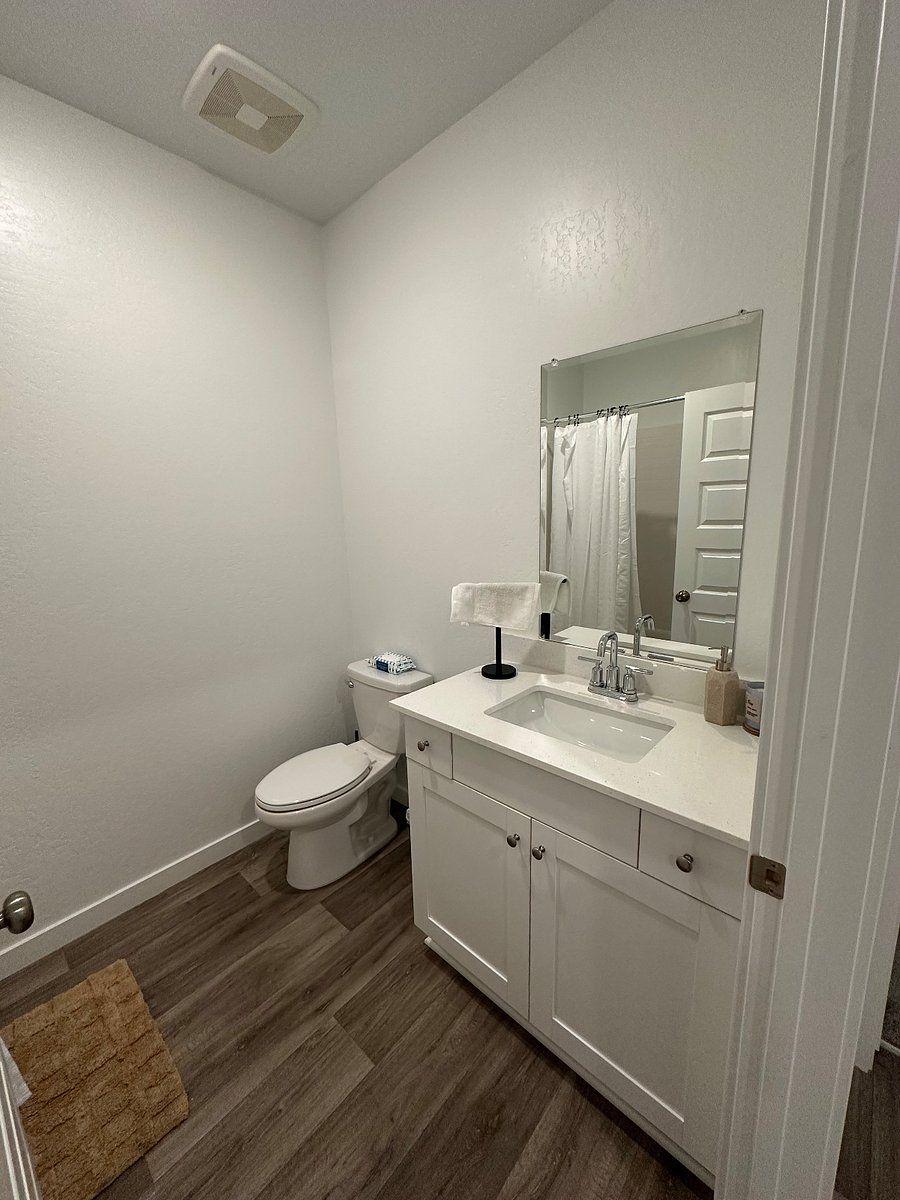 Furnished Finder property 874295_1 photo 40