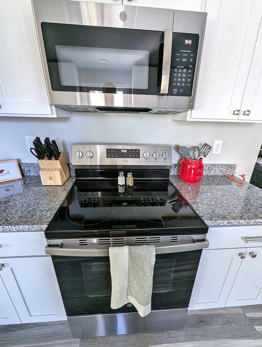Furnished Finder property 874300_1 photo 13