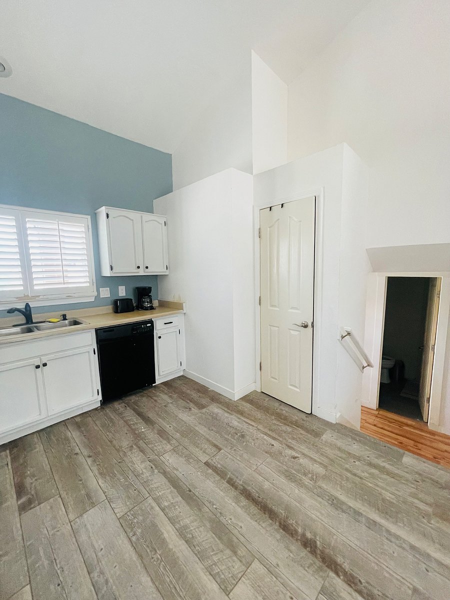 Furnished Finder property 874322_1 photo 28