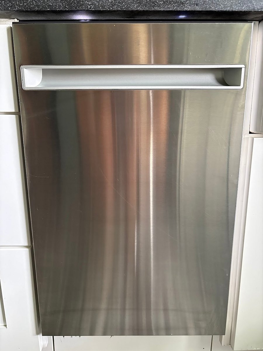 Updated stainless steel appliances
