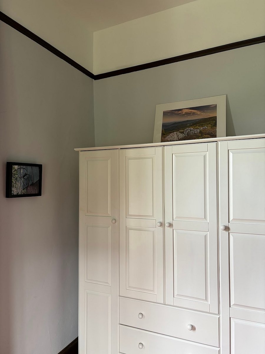Wardrobe in addition to spacious closet