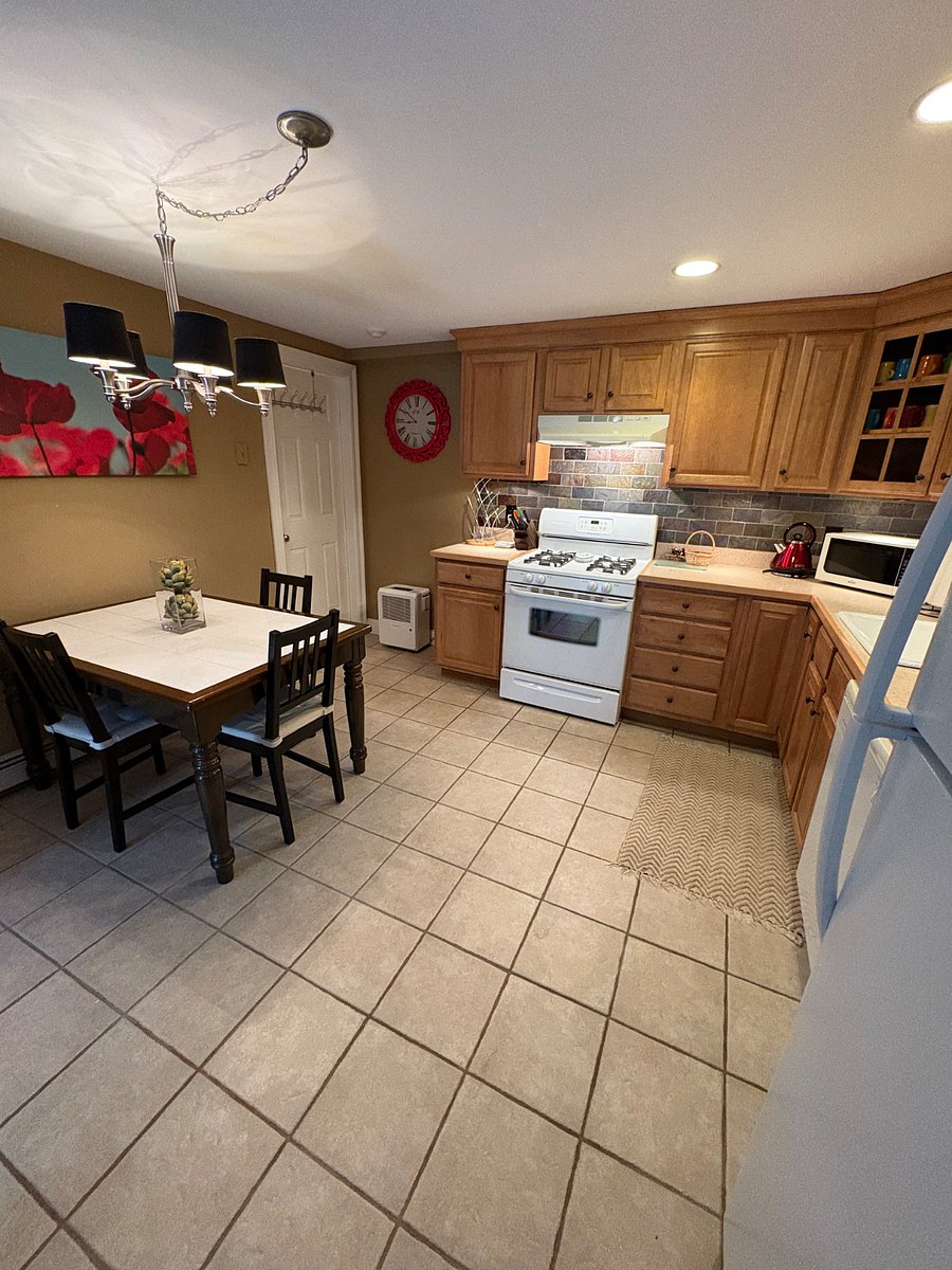 Furnished Finder property 874353_1 photo 4