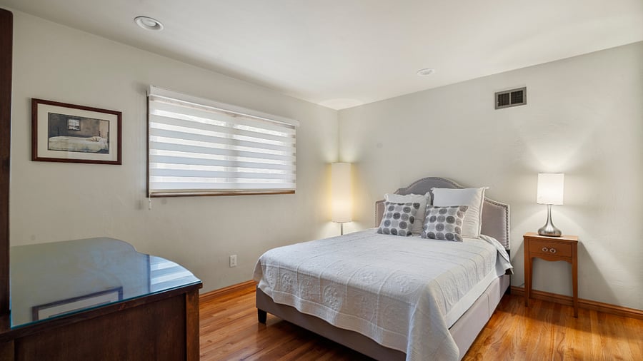 Furnished Finder property 874404_1 photo 17