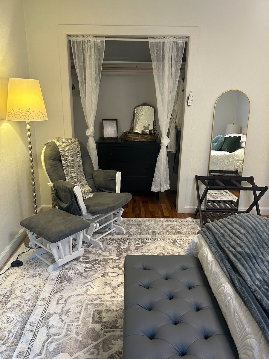 Furnished Finder property 874449_1 photo 11